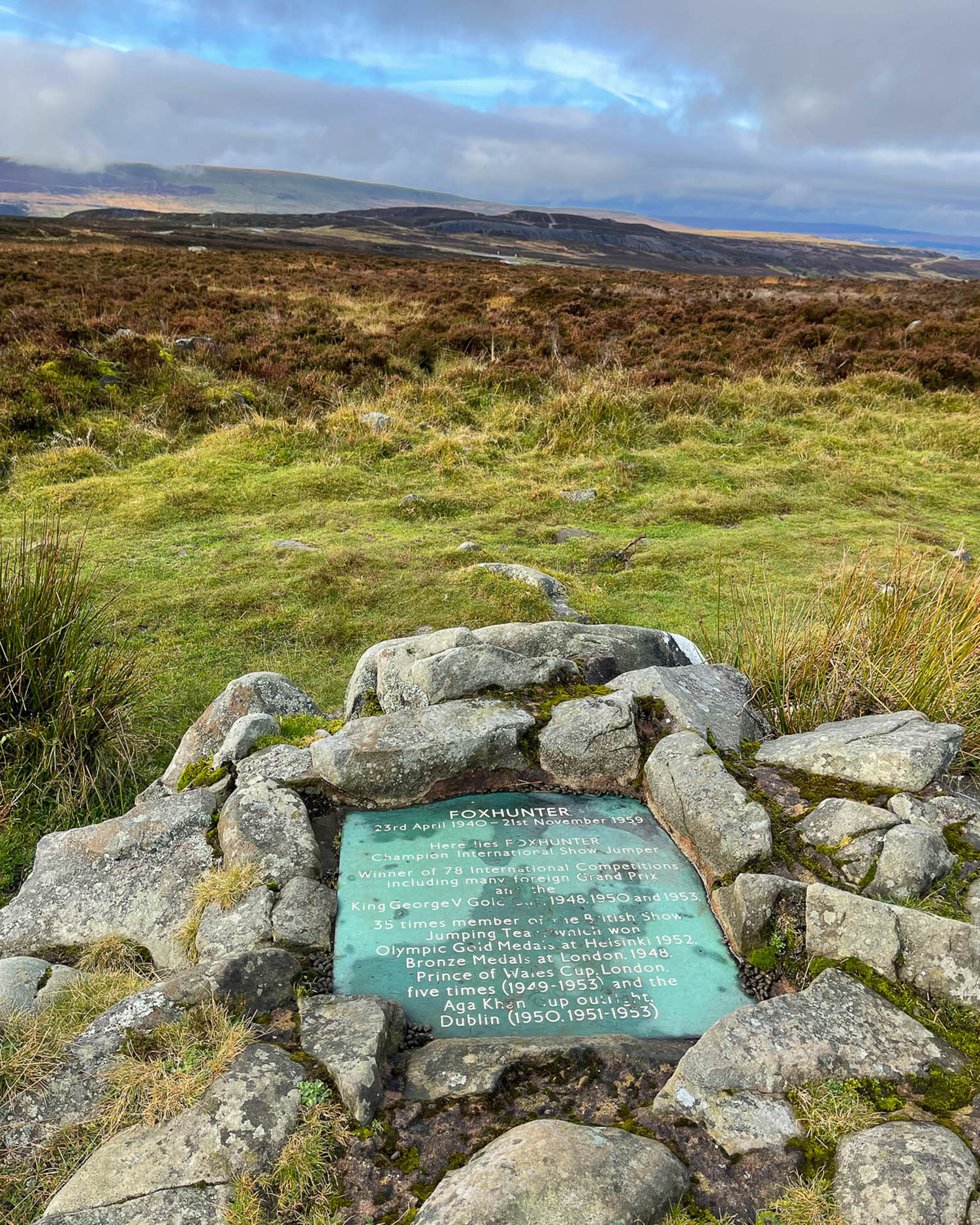 Foxhunter grave on Blorenge, Blaenavon Wales Photo: Heatheronhertravels.com