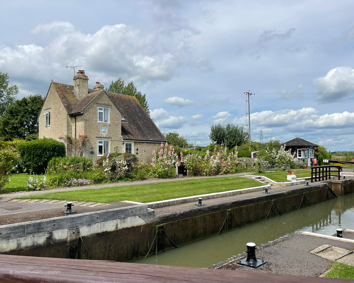 Pinkhill Lock - Thames Path National Trail Photo © Heatheronhertravels.com