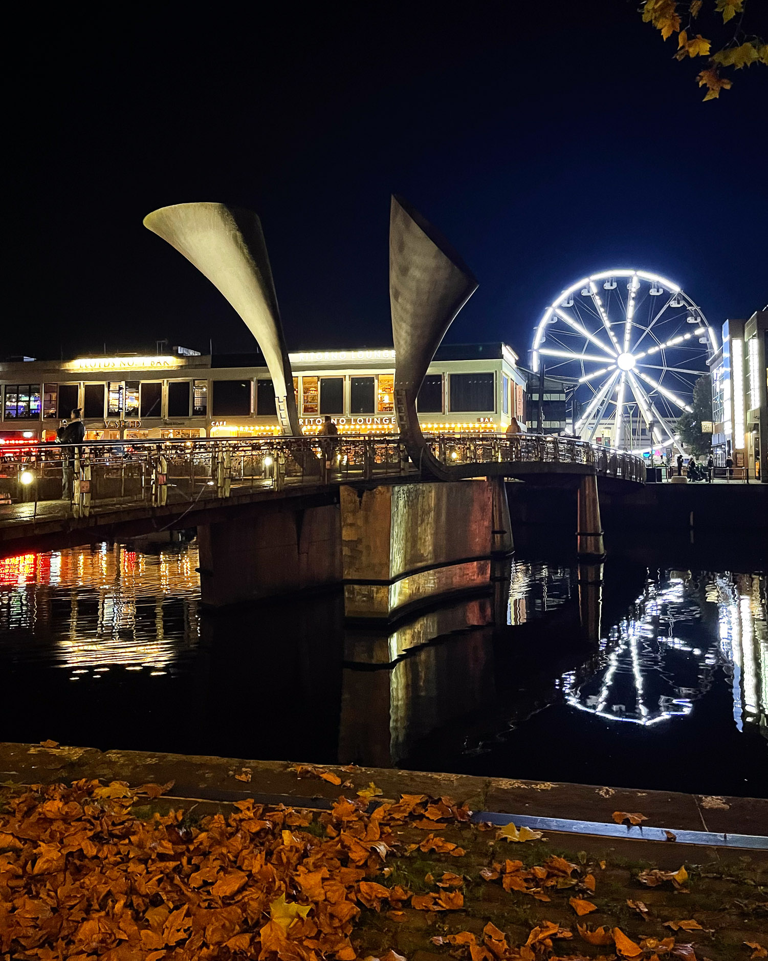 Harbourside - Christmas in Bristol Photo © Heatheronhertravels.com